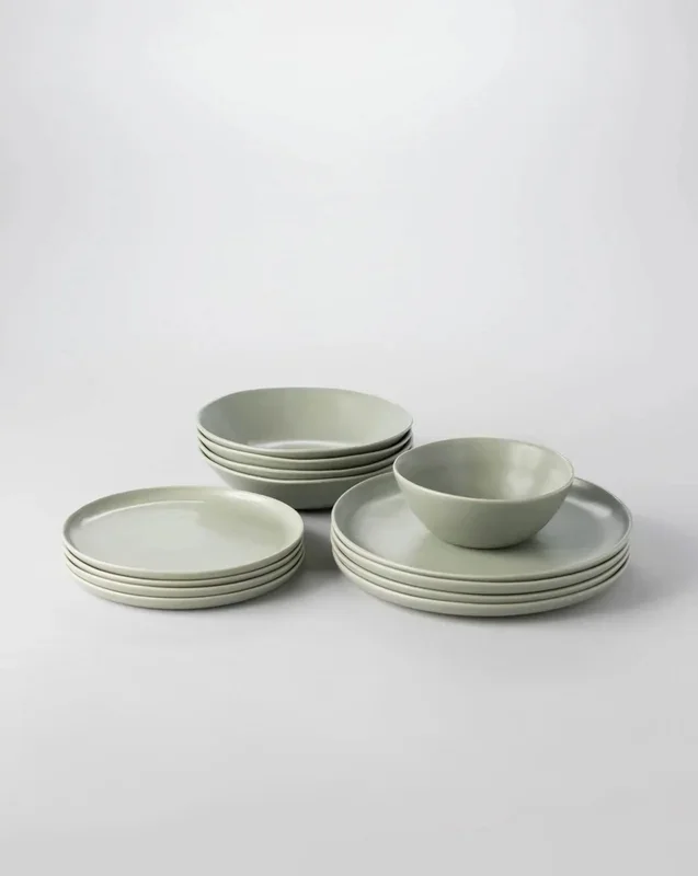 Fable Base Dinnerware Set in Beachgrass Green