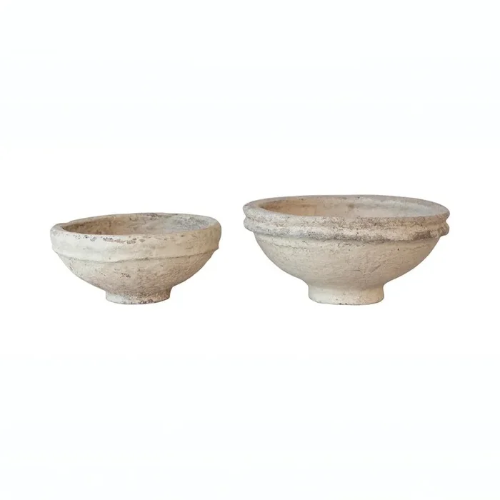 Set of 2 Found Decorative Paper Mâché Bowls – Aged White FinishBowls and Trays